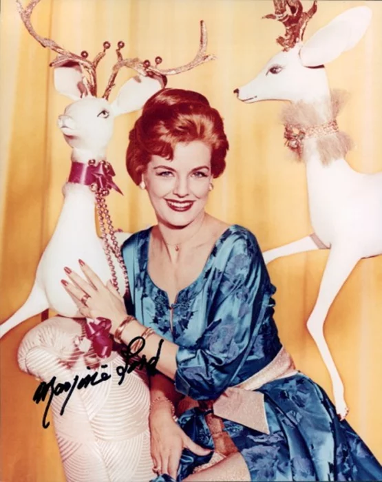 Marjorie Lord autograph