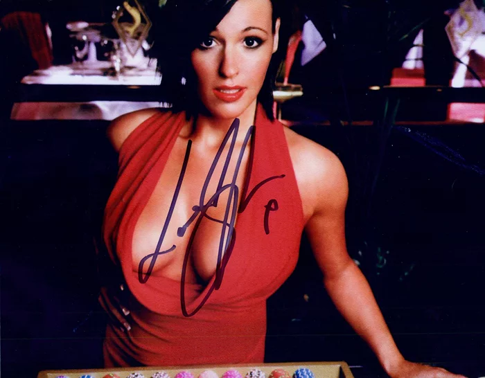 Suranne Jones autograph