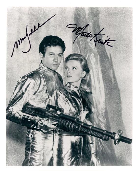 Lost In Space autograph