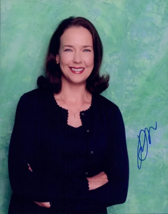 Harriet Samson Harris autograph
