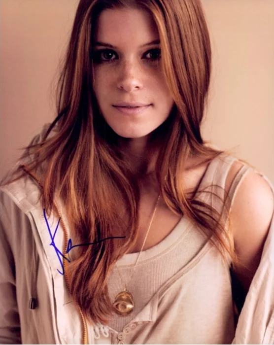 Kate Mara autograph