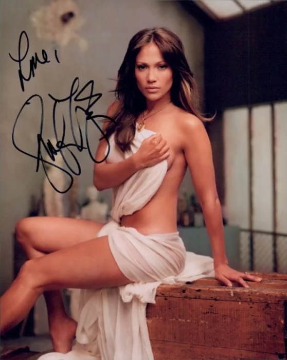 Jennifer Lopez autograph