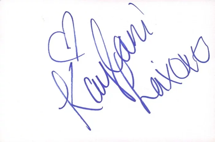 Kaylani Lei autograph