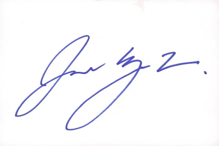 James Kyson Lee autograph