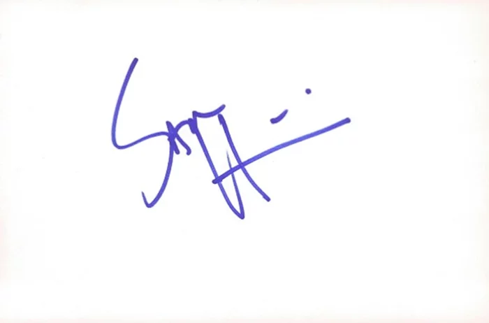 Sam Huntington autograph