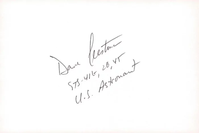 Dave Leestma autograph