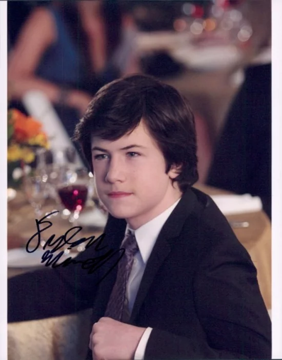 Dylan Minnette autograph