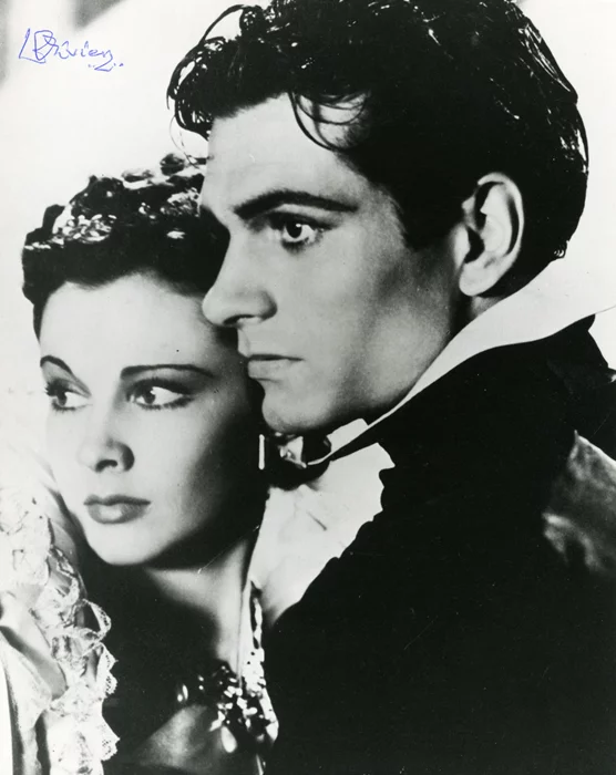 Laurence Olivier autograph