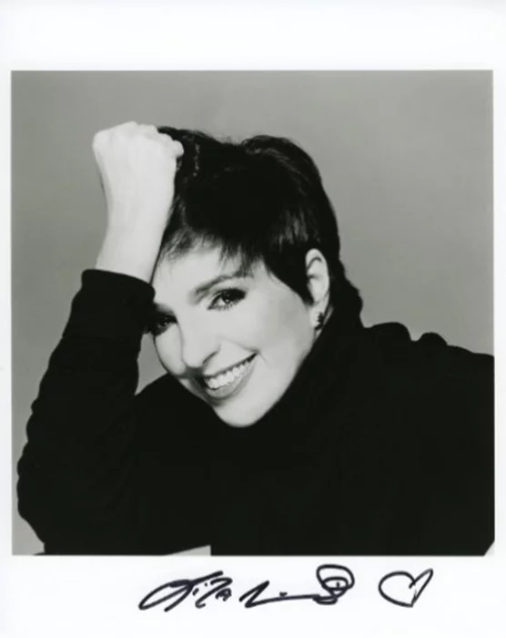 Liza Minnelli autograph