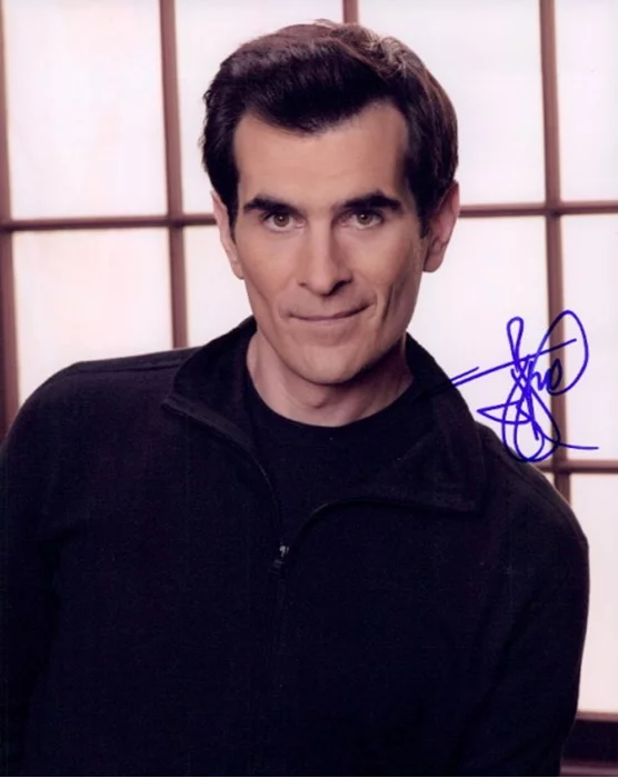 Ty Burrell autograph