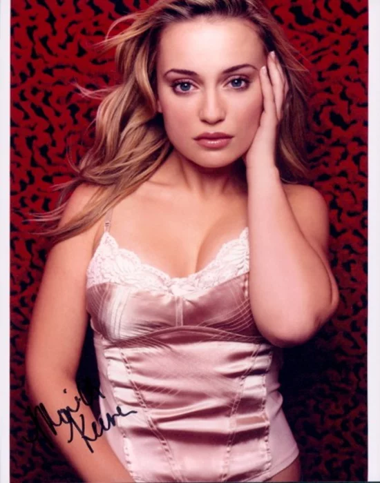 Monica Keena autograph