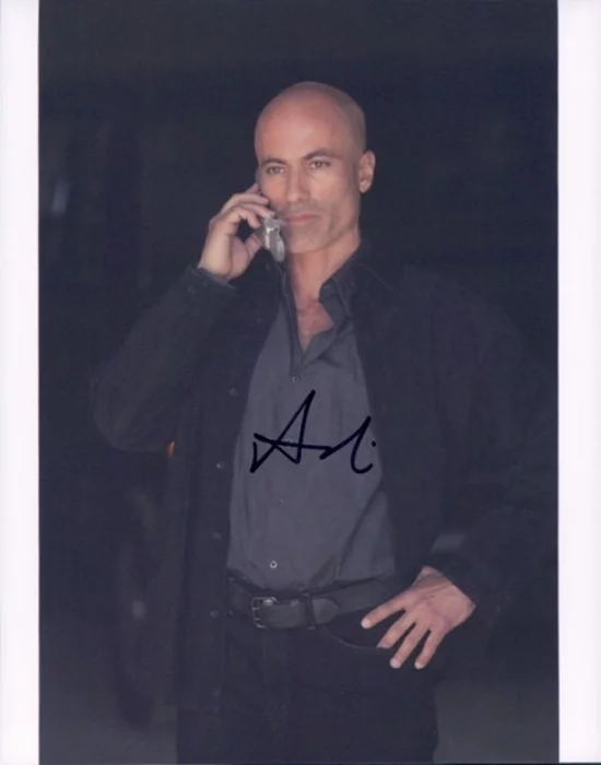 Adoni Maropis autograph