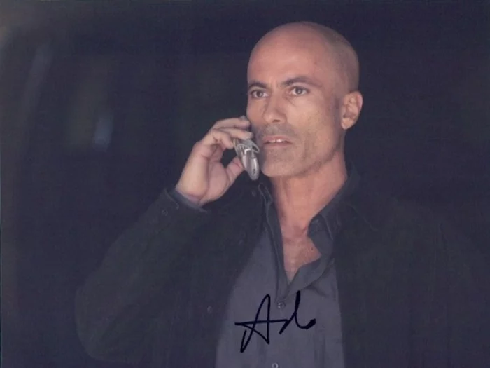 Adoni Maropis autograph
