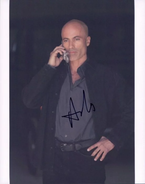 Adoni Maropis autograph