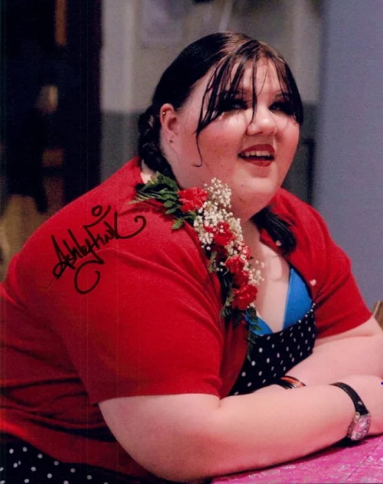 Ashley Fink autograph