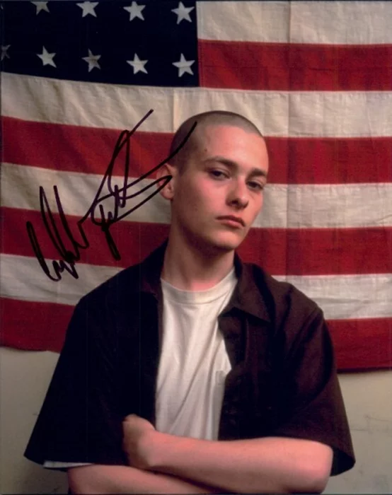 Edward Furlong autograph