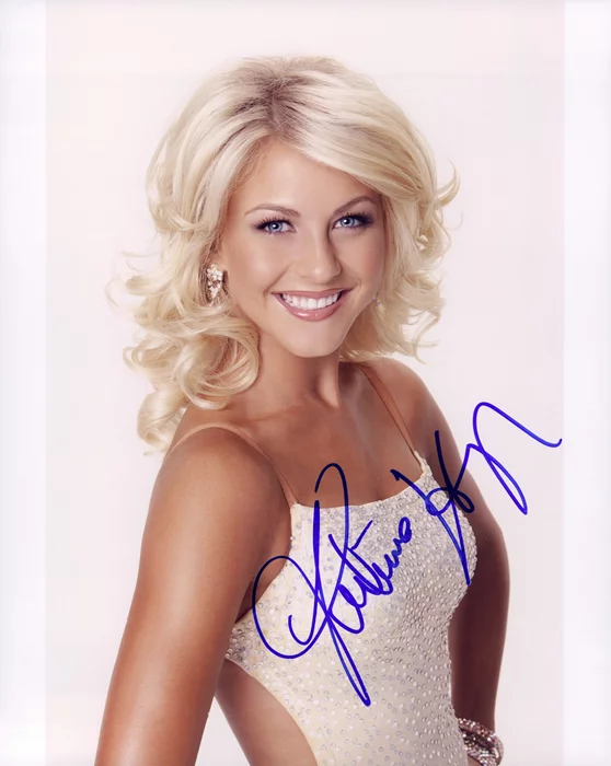 Julianne Hough autograph