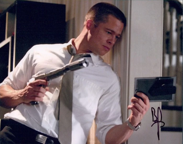Brad Pitt autograph