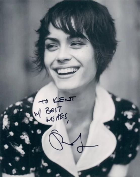 Shannyn Sossamon autograph