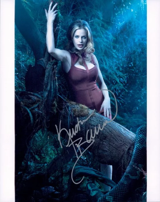 Kristin Bauer autograph