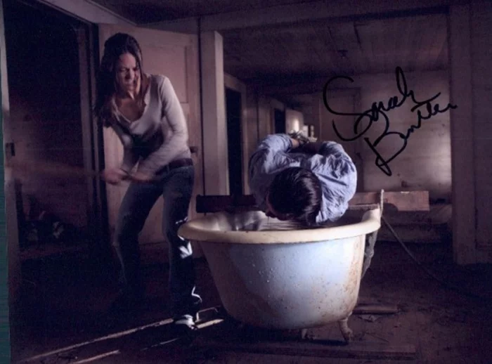 Sarah Butler autograph