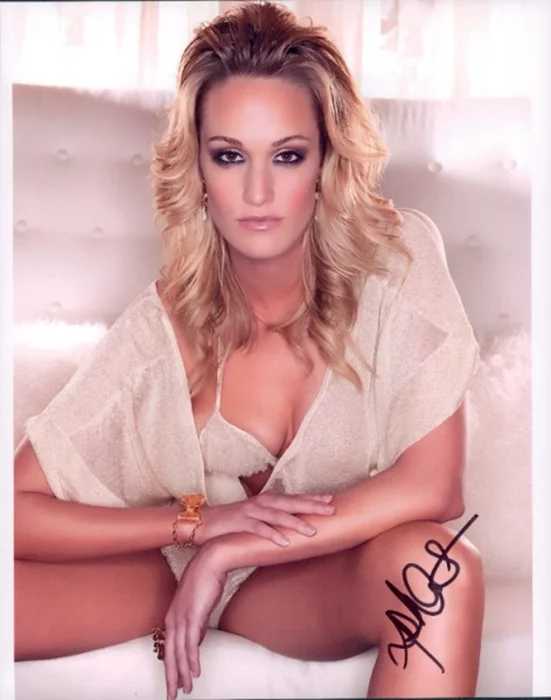 Ashlan Gorse autograph