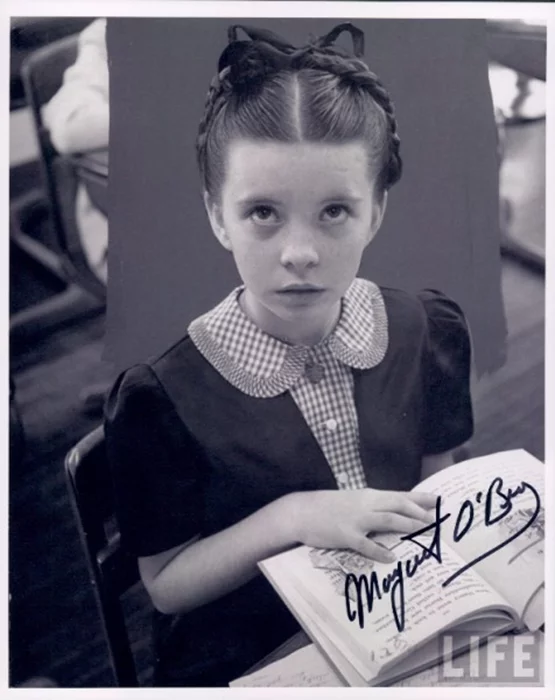 Margaret O'Brien autograph