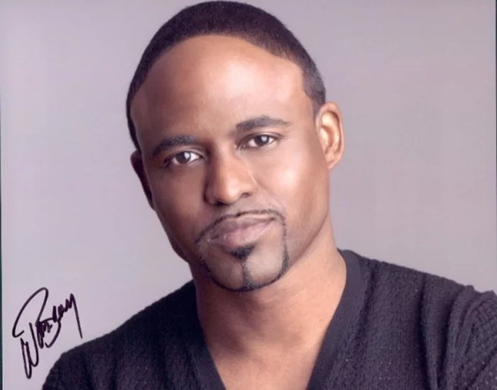 Wayne Brady autograph