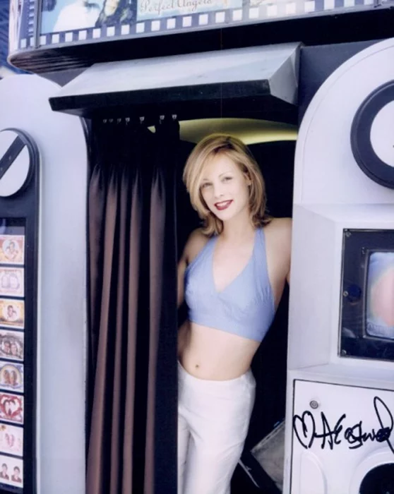 Alison Eastwood autograph