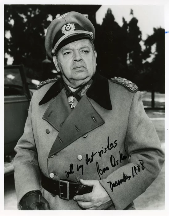Leon Askin autograph