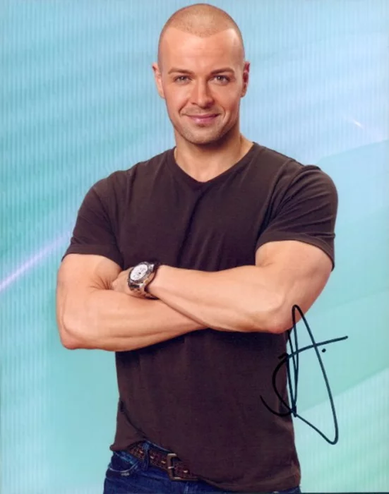Joey Lawrence autograph