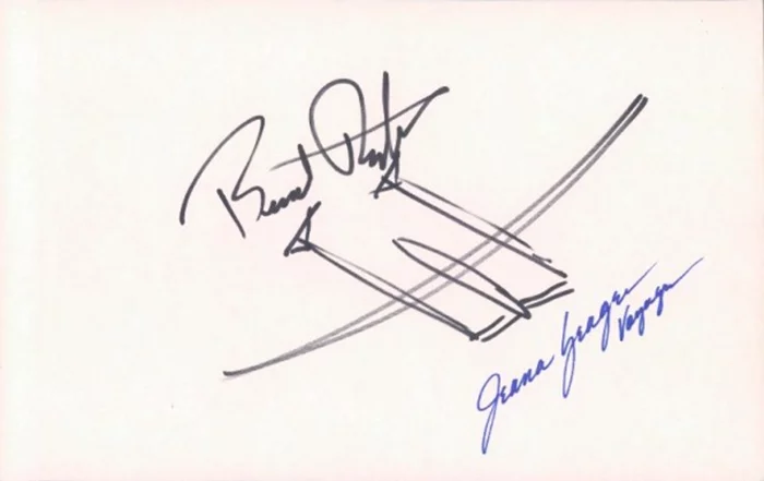 Voyager autograph