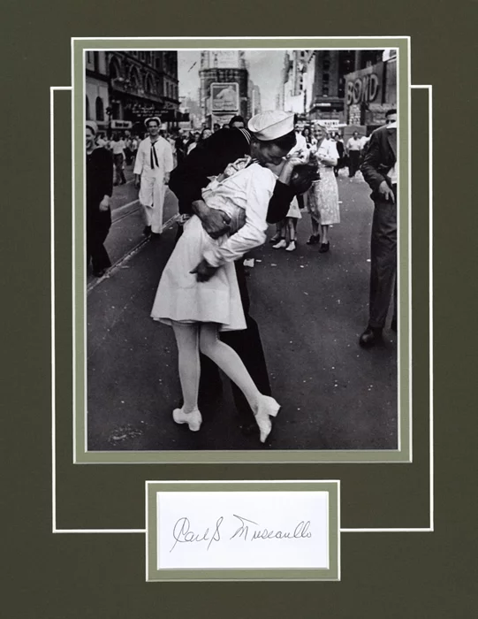 V-J Day Nurse and Sailor autograph