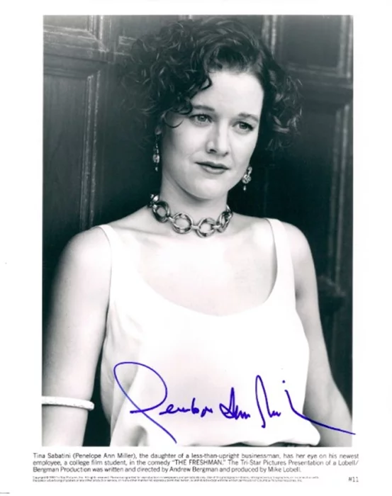 Penelope Ann Miller autograph