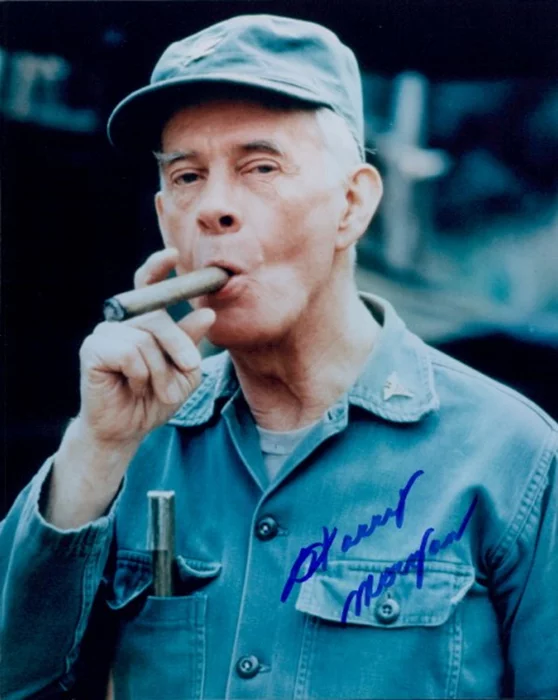 Harry Morgan autograph