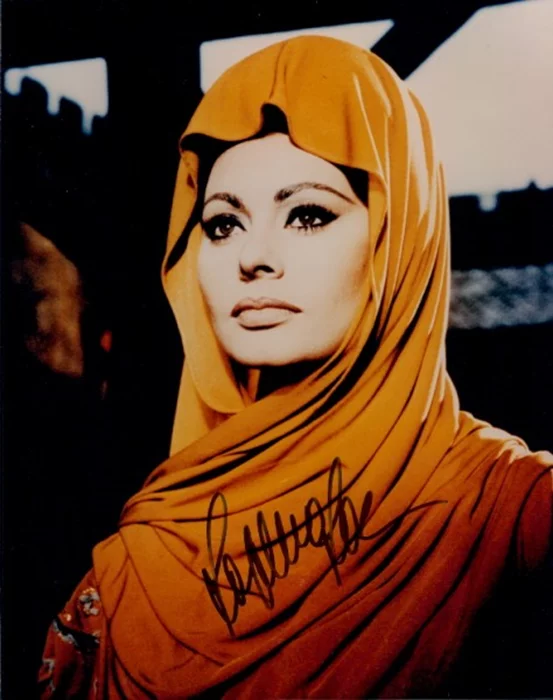 Sophia Loren autograph