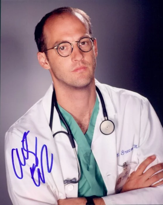Anthony Edwards autograph