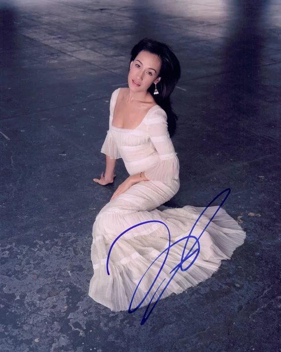 Maggie Q autograph