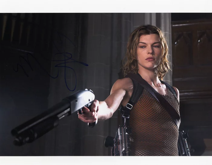 Milla Jovovich autograph