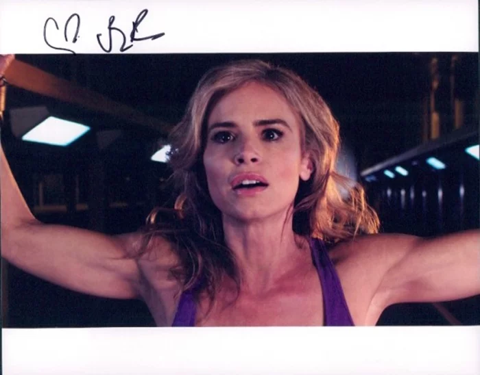 Betsy Russell autograph