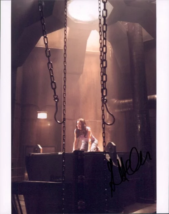 Gina Holden autograph