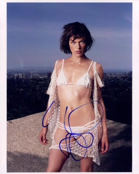 Milla Jovovich autograph