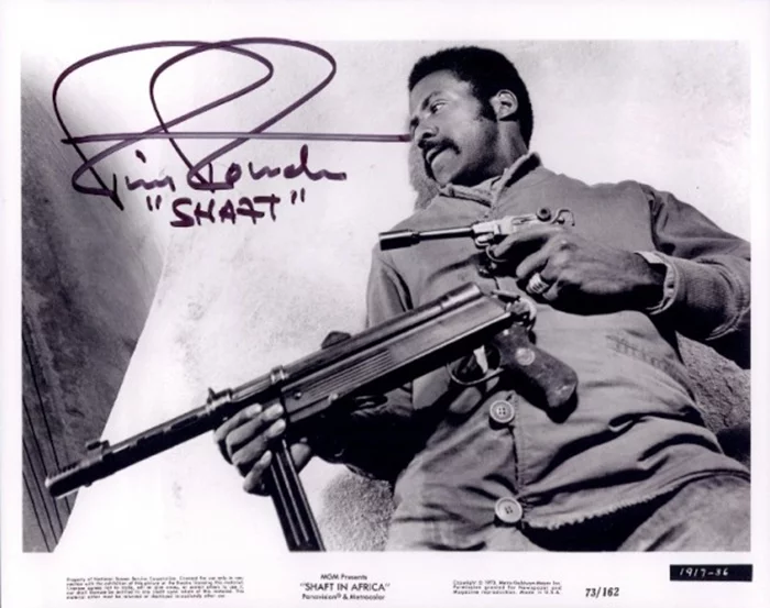 Richard Roundtree autograph
