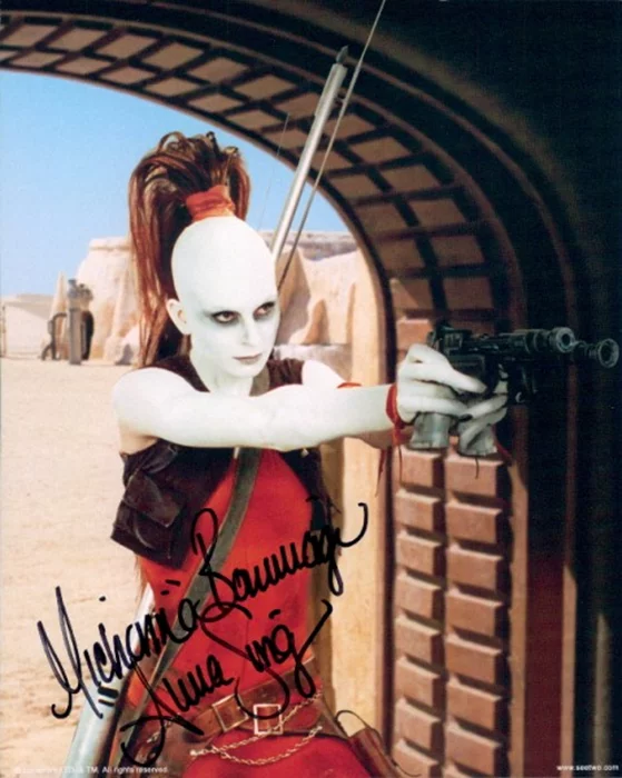 Michonne Bourriague autograph