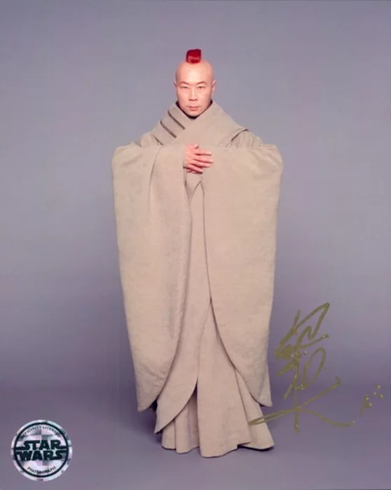 Kee Chan autograph