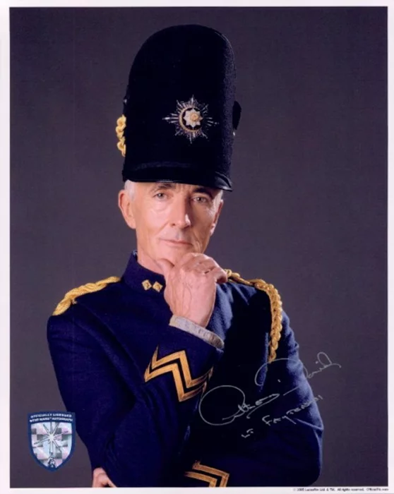 Anthony Daniels autograph