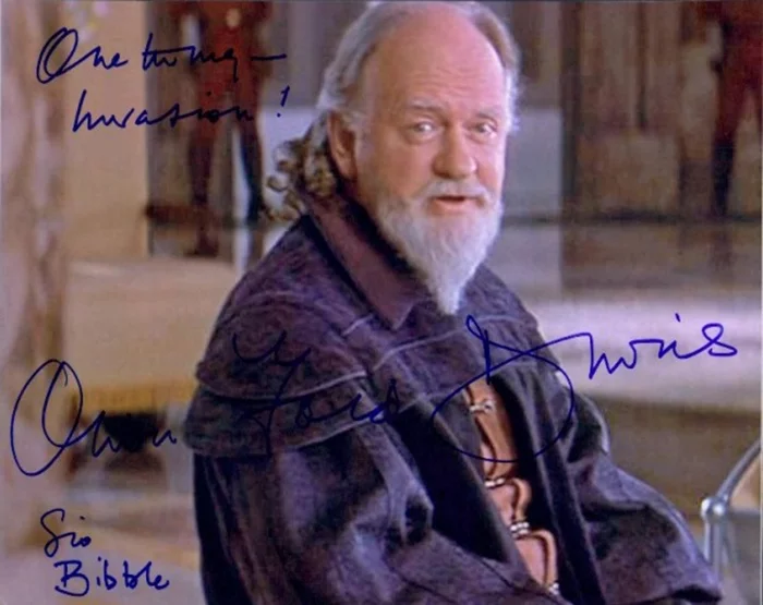 Oliver Ford Davies autograph