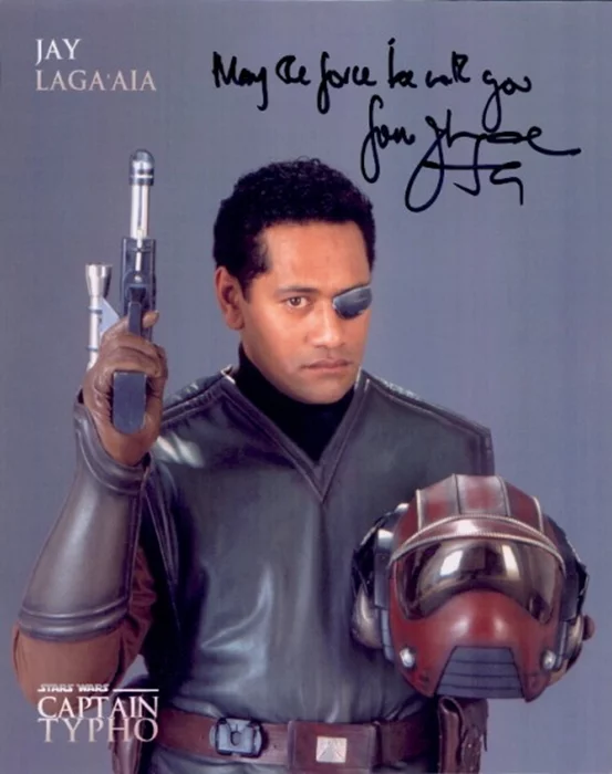 Jay Laga'aia autograph