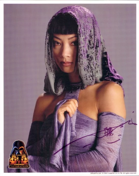 Bai Ling autograph