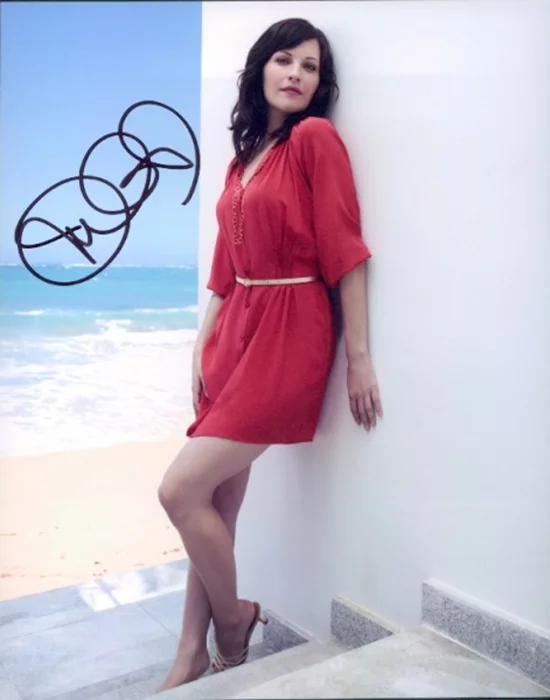 Jill Flint autograph